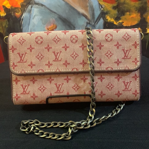 RED LOUIS VUITTON MINI LIN - CHAIN SOLD SEPARATELY - Picture 2 of 8